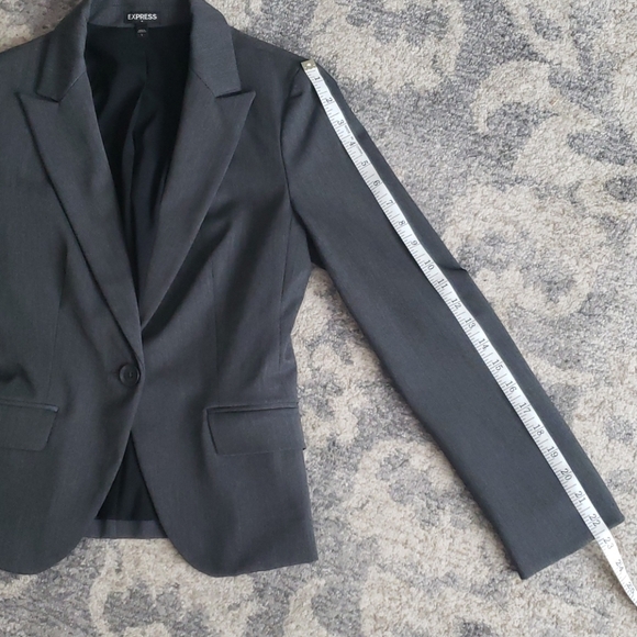 Express Career Blazer - Picture 5 of 11